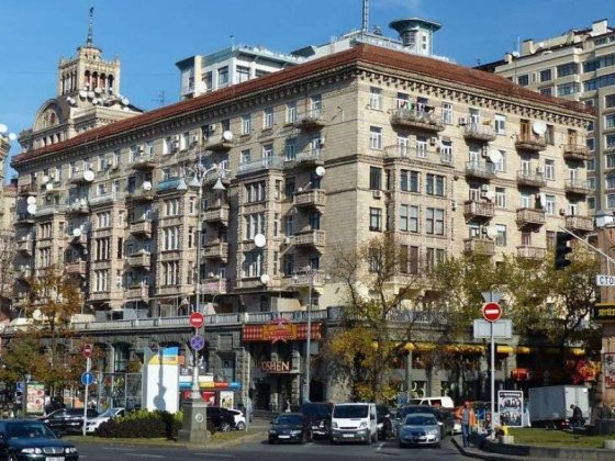 Продаж 2-к квартири вул. Хрещатик 29 Киев