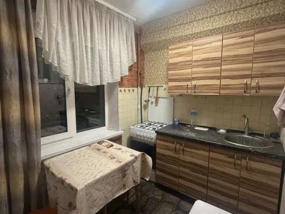 Продаж 2 кімнатної квартири на вул. Дніпровська набережна 7а Киев