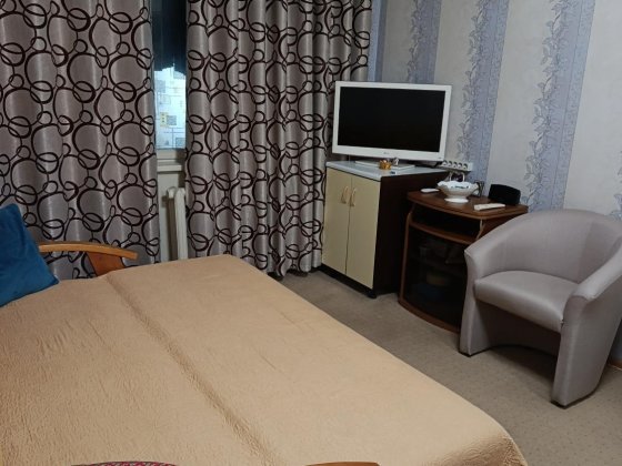 продам 2хком на Малиновского