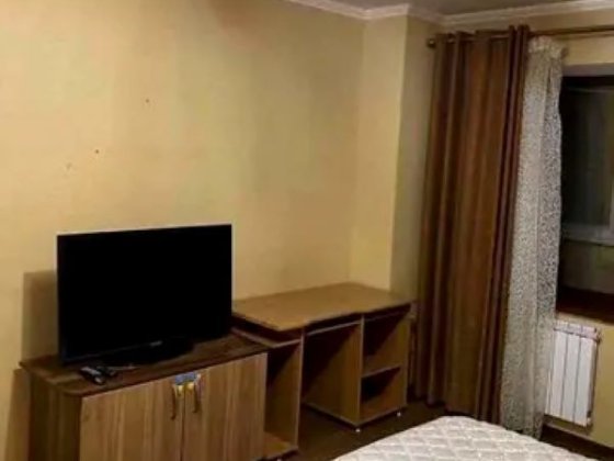 Продаж 1-к квартири вул. Лариси Руденко 10б Київ