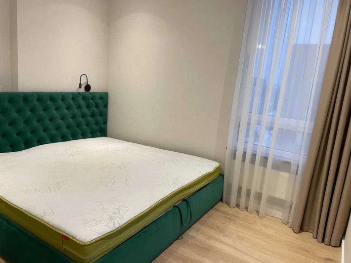 Продаж 2-к квартири вул.  Салютна 2 - фото 1