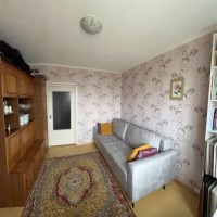 Продаж 3-к квартири вул. Каштанова 15а Київ