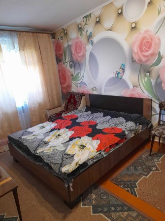 Подобово, Погодинно   Соборна 16 Завжди Тепло і Горяча вода. Власник - фото 1