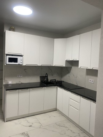 Квартира  подобово в центрі міста.. - фото 1