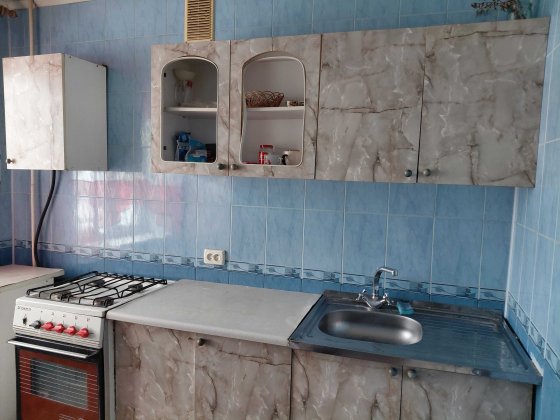 Житло   подобово Лозовая