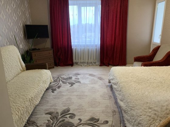 Здам  2 кім квартиру погодинно  та подобово в центрі міста Лубни