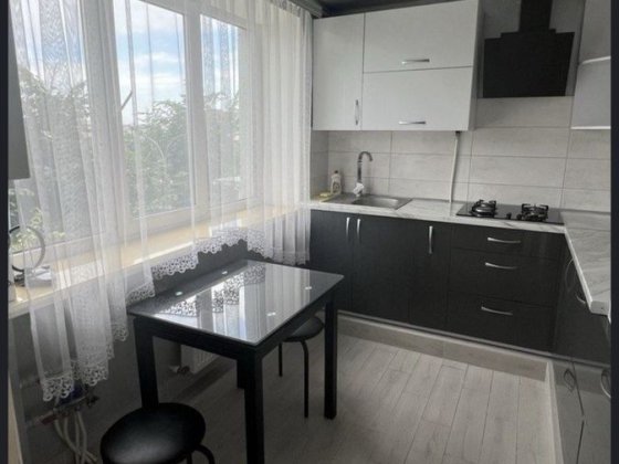 Оренда житла погодинно, подобово, та довгостроково Звягель