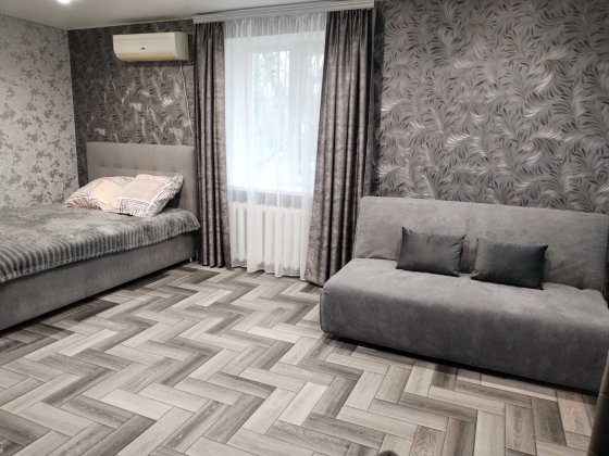 Оренда квартири-студії. вул.Е.Фукса,12 (Піонер). Подобово, потижнево Кривой Рог