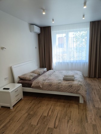 Погодинно подобово новобудова центр власник виписує документи - фото 1