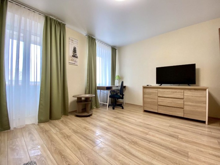 Стильна квартира біля Мануфактури в центрі - фото 1