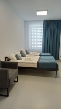 Апартаменти 124 Люкс 2 кімнати подобово - фото 1