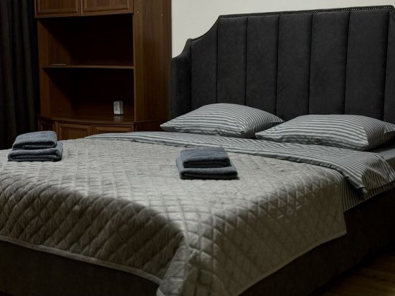 2-к квартира подобово Чернівці