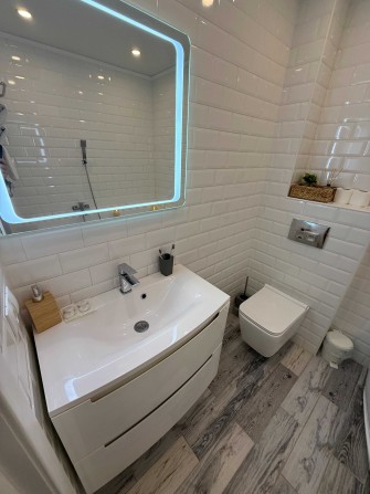 Квартира з Джакузі подобово , пр. Михайла Лушпи, 5, стильний інтер'єр - фото 1