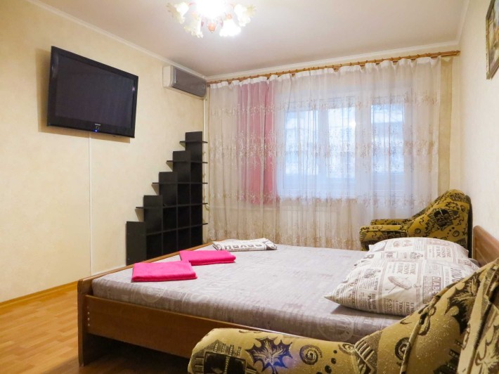 Посуточно. Почасово. Оболонь. "Dream Town". ТЦ "Oasis" - 2 мин. - фото 1