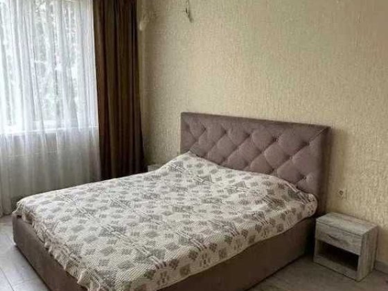 Подобова, погодинна оренда 1к квартири, 5 хвилин м. Бориспільська Киев