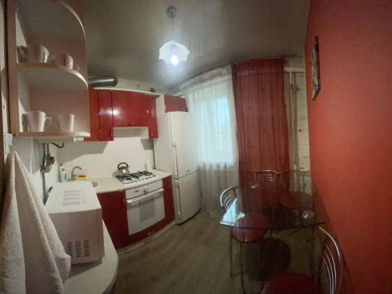 Почасово Посуточно пр Слобожанский 13 возле Моста Дніпро