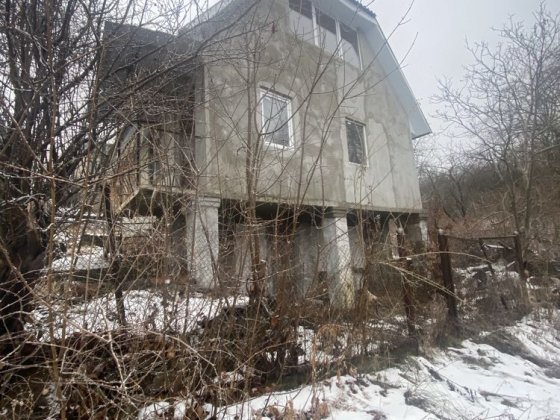 Продається двоповерховий цегляний будинок Житомир