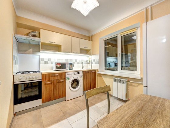 Центр Києва, 1к квартира подобово, метро Либідська/Звіренецька Киев