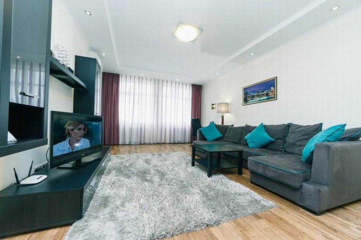 2к бул Лесі Українки 7а, Укриття Новий будинок  Палац спорту, Хрещатик - фото 1