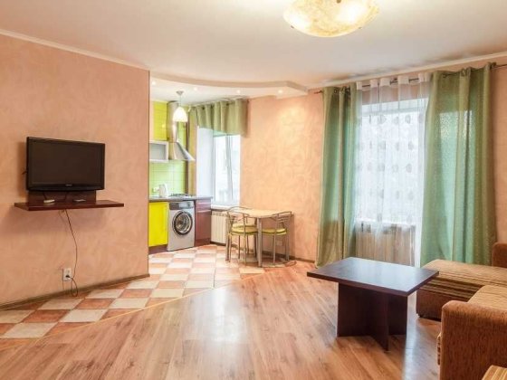 Квартира тепла вул.Хрещатик,біля м.Майдан Незалежности.Газ,Опалення. Київ