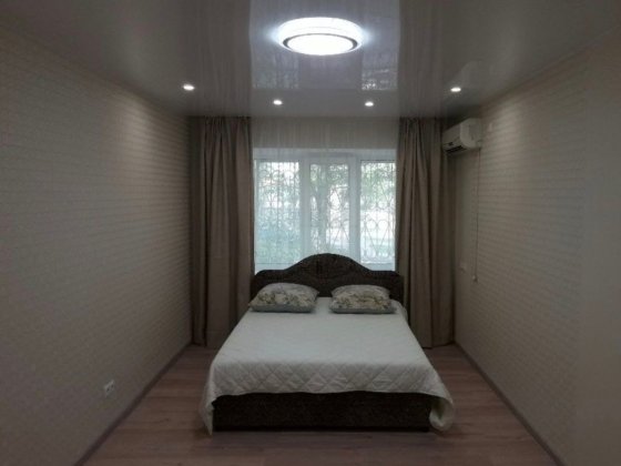 Почасово,сутки квартира Пушкина,Гагарина ,ЛЮКС,центр города ,свет 24/7 Запоріжжя