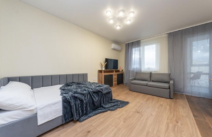 Подобово.Нова,стильна.Генератор! М.Васильківська -2хв.ЖК Голосіївський - фото 1