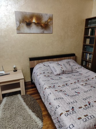 Посуточная аренда 1- комнатной квартиры в Александровском районе - фото 1