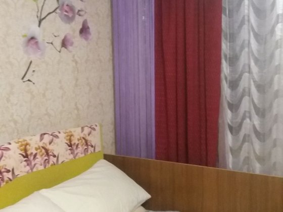 Здається  1 кім.кв. поч. вул.Патона подобово, тиждень, місяць Львів