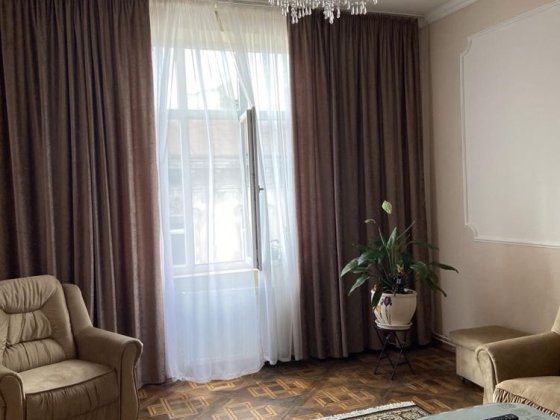 Двокімнатна квартира в центрі міста Львів