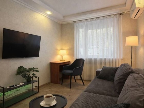 Подобово 2К Центр Яворницького Дніпро