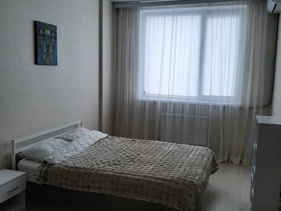 7 Небо здам затишну 1-кімнатну квартиру подобово ( ринок 7 км) Одеса