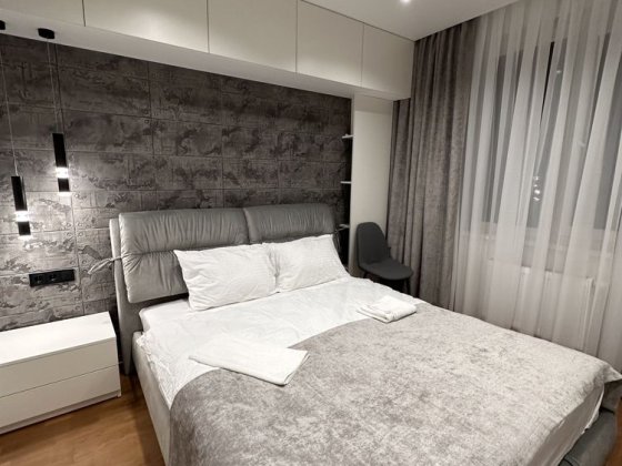 Від власника, сучасна квартира в центрі подобово, авторський дизайн. Львів