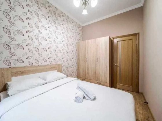 Подобова, погодинна оренда 1к апартаментів, м. Іподром (10 хвилин) Киев