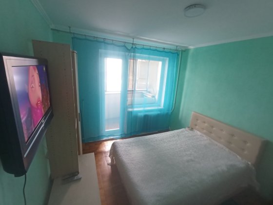 Оболонь метро , газ, бойлер ,погодинно 500, подоб Киев