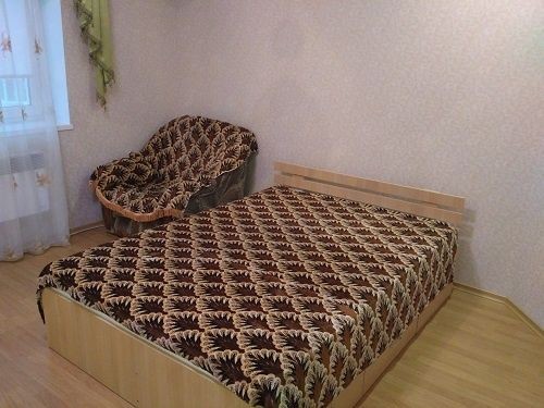 Посуточно Сити Центр, Обл.больница, Заболотного ул - фото 1