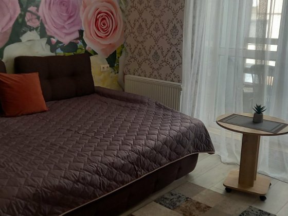 Здам  однок имнатну квартиру  по добово по годынно та для зустричей Одеса