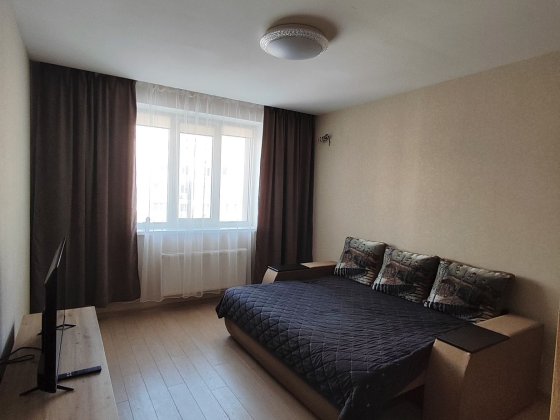 Посуточно почасово ХНУВС  Одесская Дворец спорта ЖК  Ньютона Харків