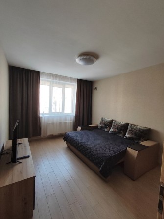 Посуточно почасово ХНУВС  Одесская Дворец спорта ЖК  Ньютона - фото 1