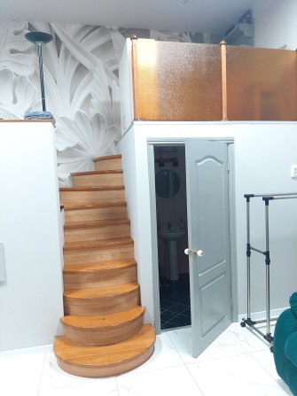 Посуточно квартира, Госпром, госпіталь,Областна лікарня,  сусідів нема - фото 1