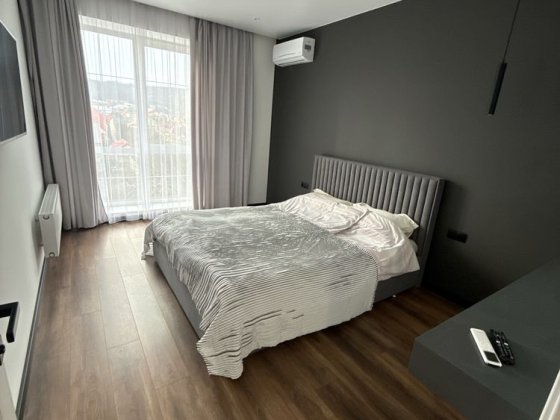 Подобова оренда Винники Винна Гора , поряд Superhumans Emily Resort Винники