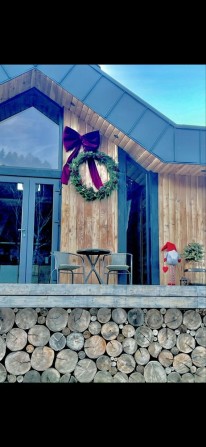 Подобова оренда будиночка з чаном джакузі. - фото 1