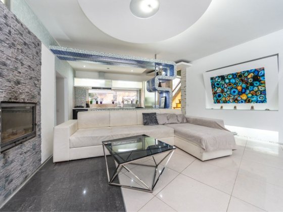 Будинок подобово 340кв.м голосієво Світло є Киев