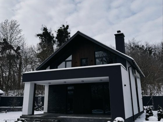 Будинок з сауною та теплим бассейном подобово. Киев