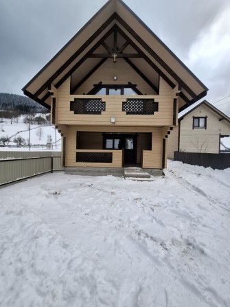 Котедж біля озера Синевир «Між річкою і лісом» - фото 1