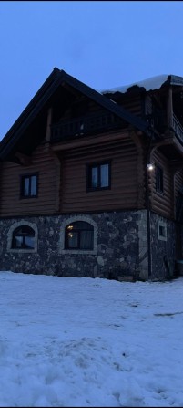 Будинок зі зруба - фото 1