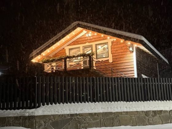 Шикарні котеджі ВІД ВЛАСНИКА • Преміум СПА • Сауна Чан Джакузі Басейн Славське