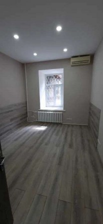 Продаж 5-к квартири вул. Михайлівська 24 - фото 1