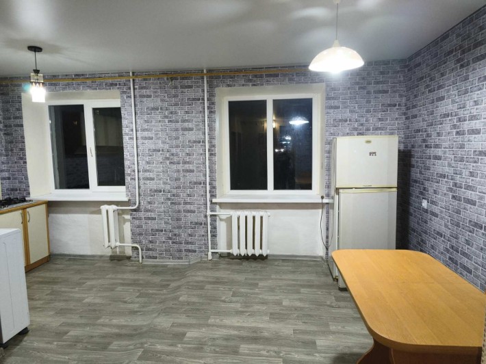 Продається простора 3 кімнатна квартира в Інгульському районі - фото 1