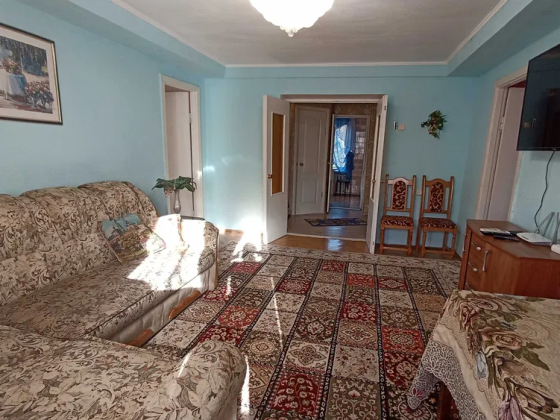 снять квартиру на длительный срок в центре Киева без процентов