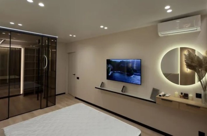 Продаж 2-к квартири вул. Михайла Максимовича 26д - фото 1